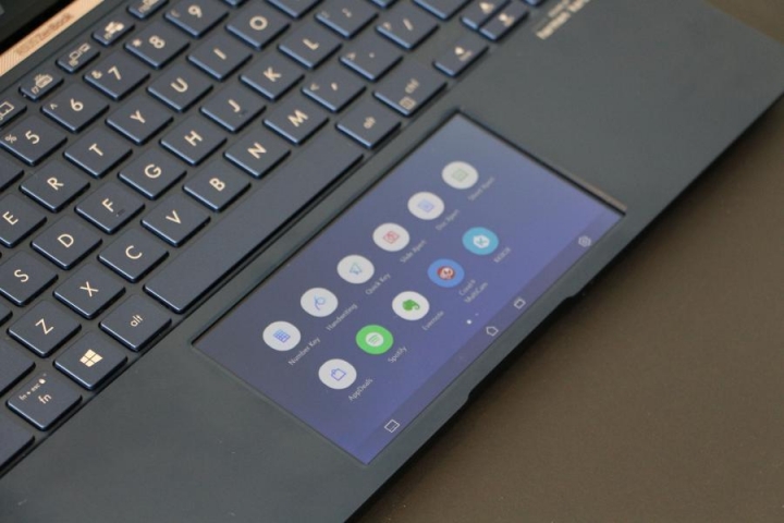 新的ZenBook 15 UX534要在8月6號上市了