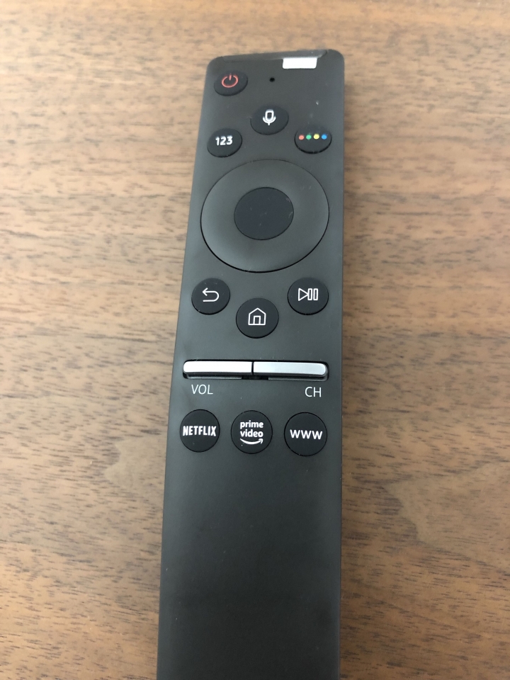 SAMSUNG （UA55RU7400）55吋電視～終於有自己的遊戲室