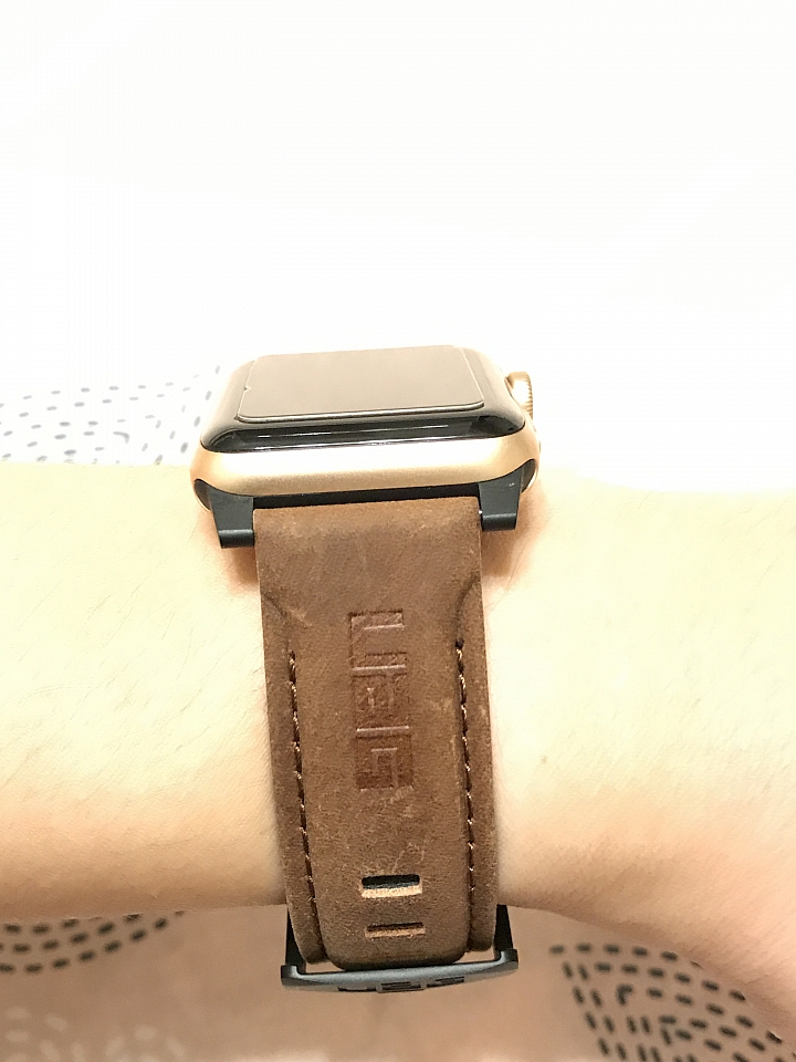 小小娃兒 UAG Apple Watch 經典頂級皮革錶帶開箱(圖多)