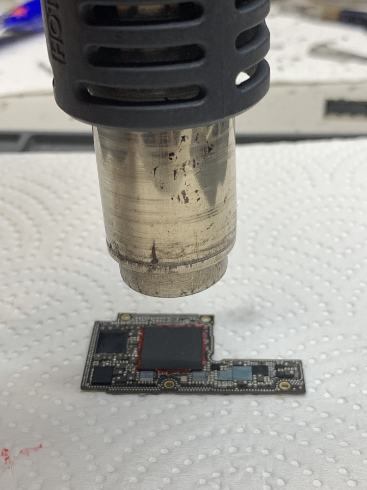 iPhone XS 借屍還魂起死回生記