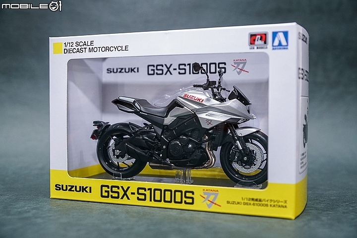 【開箱】SUZUKI 現代武士刀 KATANA 參上！1/12  Aoshima 青島文化教材社組裝完成品開箱！
