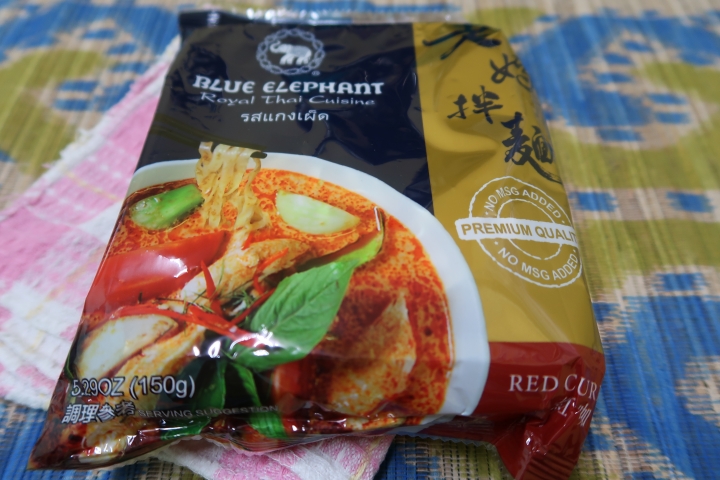 假日吃泡麵