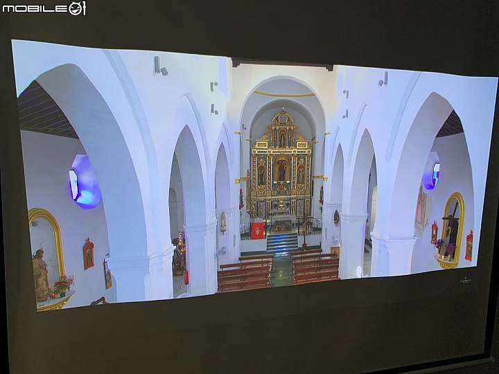 顛覆傳統投影機造型 ViewSonic 質感系 4K LED無線智慧投影機 X10-4K 新機開箱
