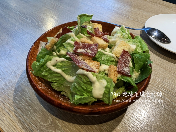 [台北 • 松山區美食] 尖牙義式廚房 Fang's Pasta | 環境寬敞，餐點美味，高CP值的親子友善餐廳