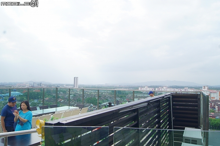 【馬來西亞】新山Amrin Hotel 頂樓天空步道