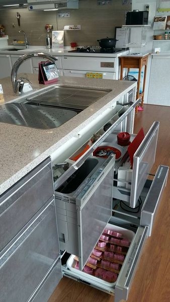 [対面キッチン]老公寓傳統密閉一字小廚房改為開放型日式半島