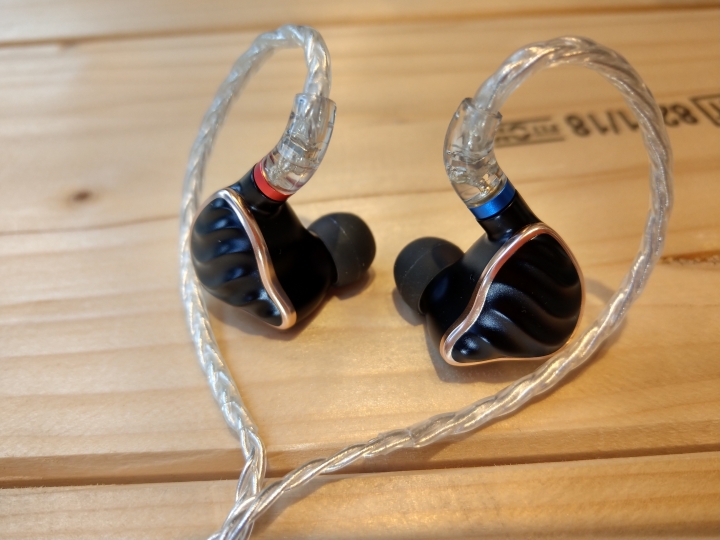 [開箱] FiiO FH7 一圈四鐵單晶銅鍍銀線材的 MMCX 可換線耳機