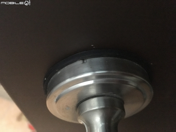 求解～要自己換鎖 不知道如何拆