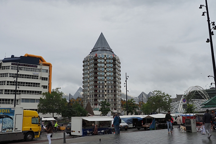 點我看大圖 在荷蘭 騎單車~看風車~遊運河 (圖多)