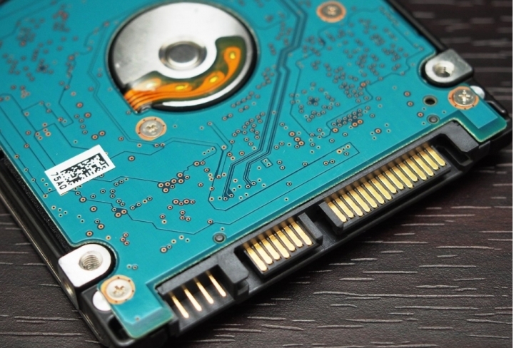 UX410UF的硬碟擴充