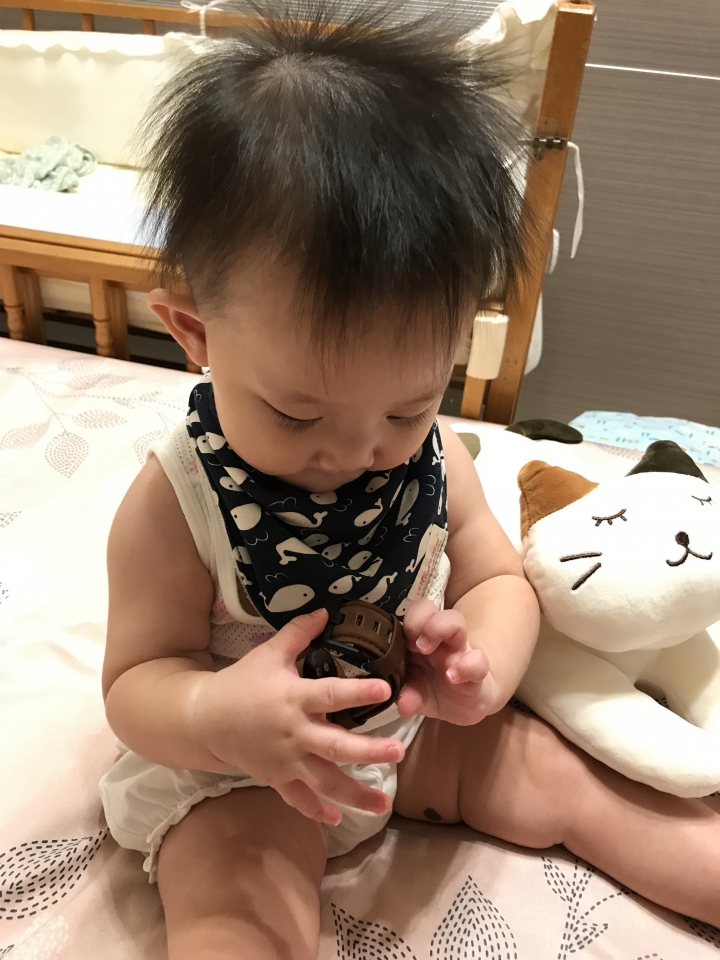 小小娃兒 UAG Apple Watch 經典頂級皮革錶帶開箱(圖多)