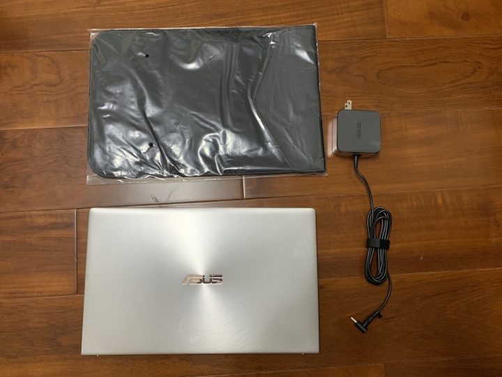 Asus zenbook UX433F