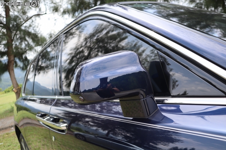 Rolls-Royce Cullinan試駕,超越想像力的SUV之王!
