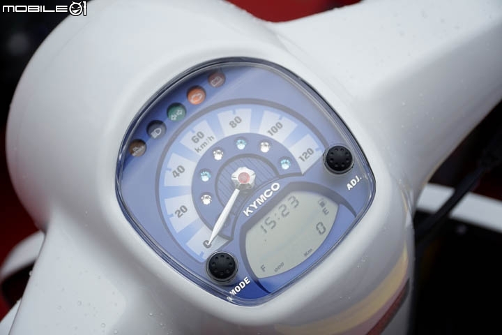【採訪】慶 Many 銷售總數破 40 萬輛！KYMCO 光陽 Many 110 第四代施華特飾版上市！
