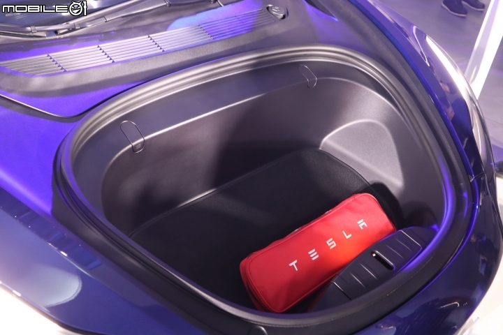 【採訪】三車型等級、155.99萬元起,Tesla Model 3正式在台灣正式發表!