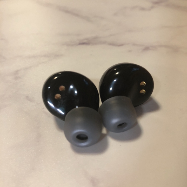 Edifier TWS1藍牙耳機開箱——高CP值新手入門款藍牙耳機