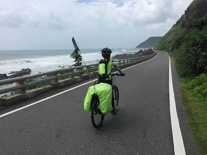 2019 父子無塑露營小提琴單車順時針大環島(更新出版計畫)