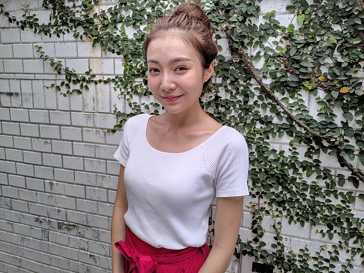 ASUS ZenFone 6 / 三星Galaxy A80相機對決 相異的翻轉思維！