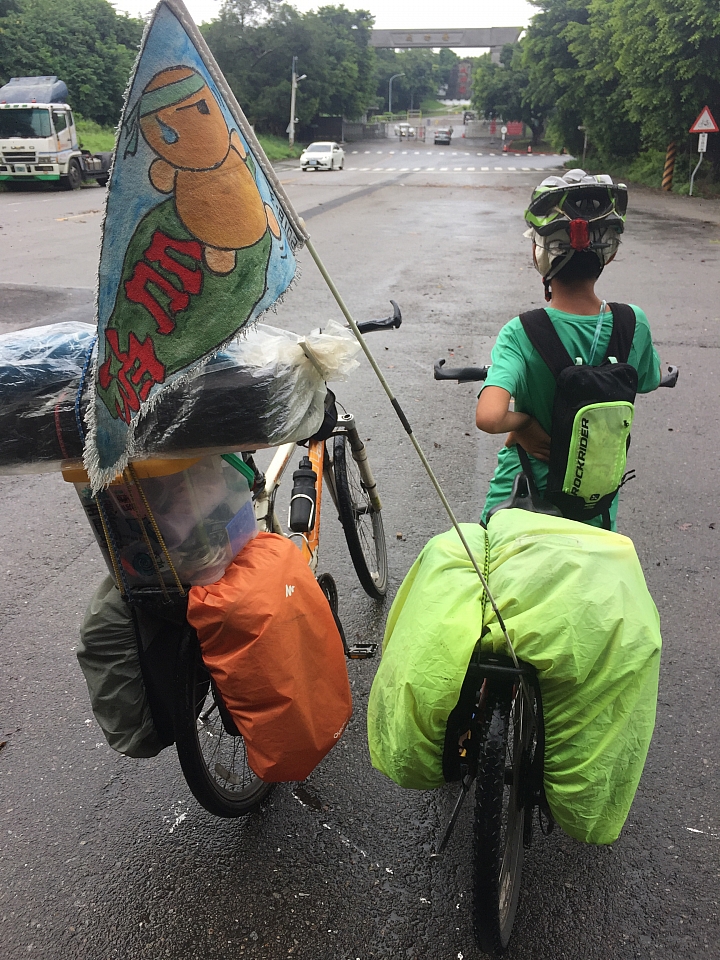 2019 父子無塑露營小提琴單車順時針大環島(更新出版計畫)