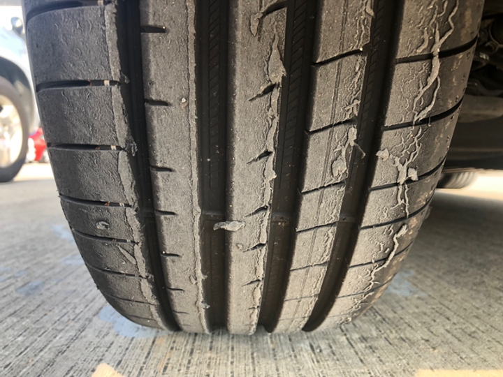中年大叔的固特異 F1A5 賽道初體驗-新增濕地體驗