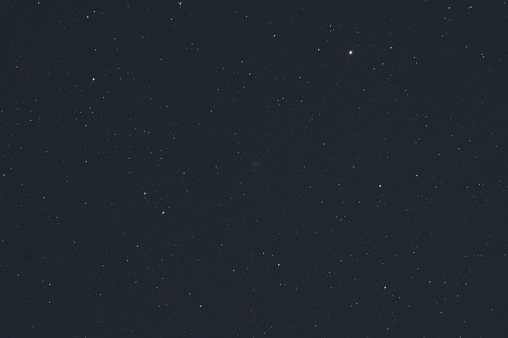 梅西耶天體 : M31 + M74 Pentax K1 mark 2 + Pentax DA* 300 F/4 無改機+無光害濾鏡+無赤道儀拍攝