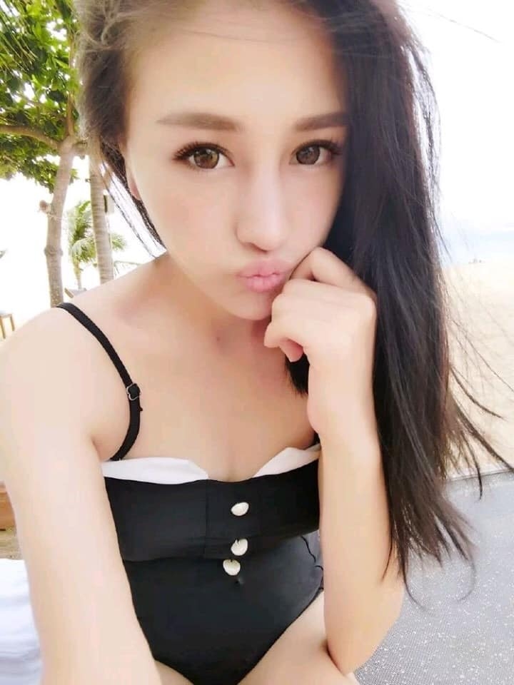 週五到.看正妹了兼幫嘟嘟貓招魂了