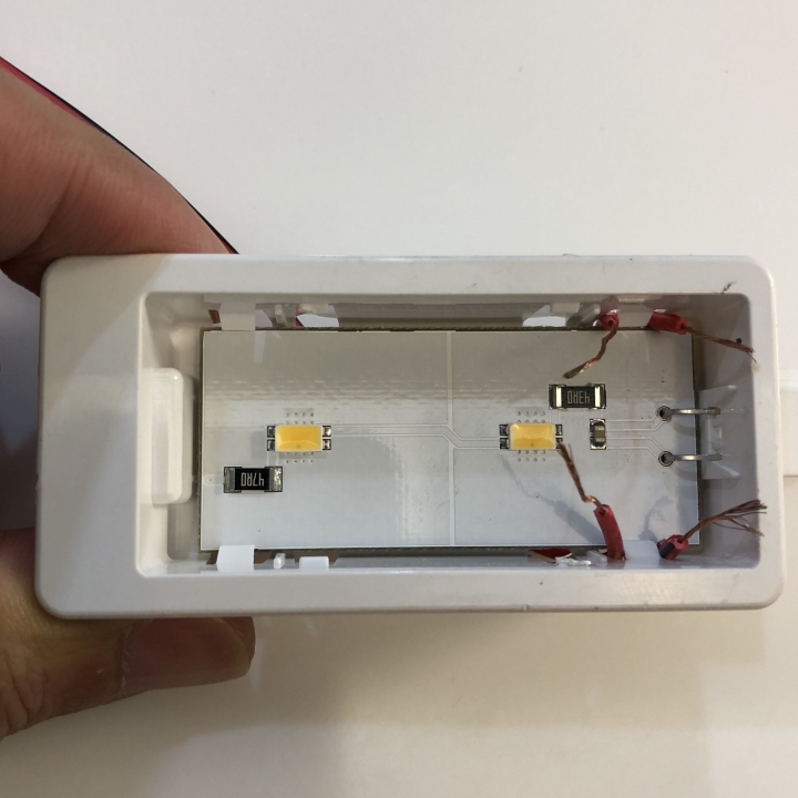 BMW 320i M Sport 超不專業室內燈增亮DIY