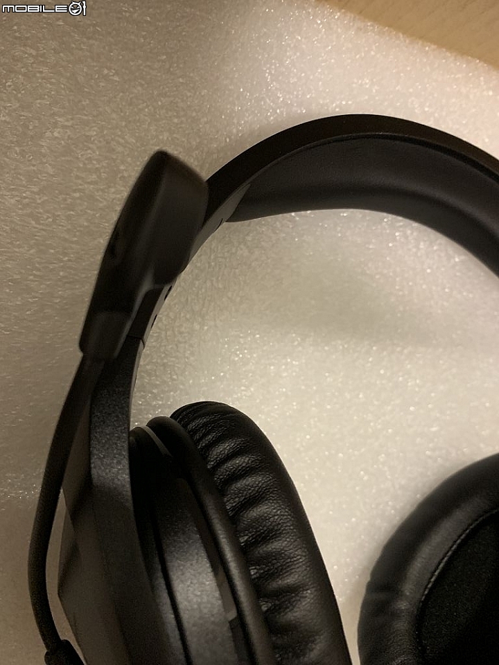 點我看大圖 CP 取向遊戲無線耳機 Hyper X Cloud Stinger Wireless 開箱