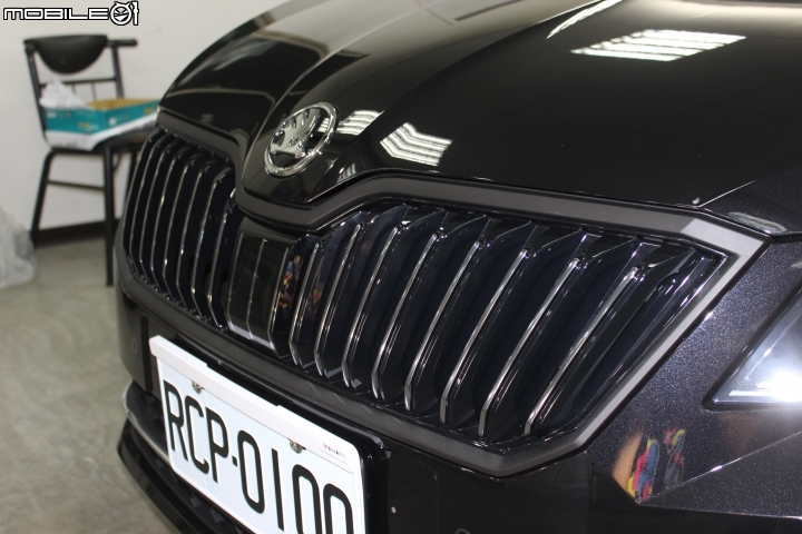 2019 SKODA SUPERB COMBI L&K 交車兼開箱 (內有正妹)