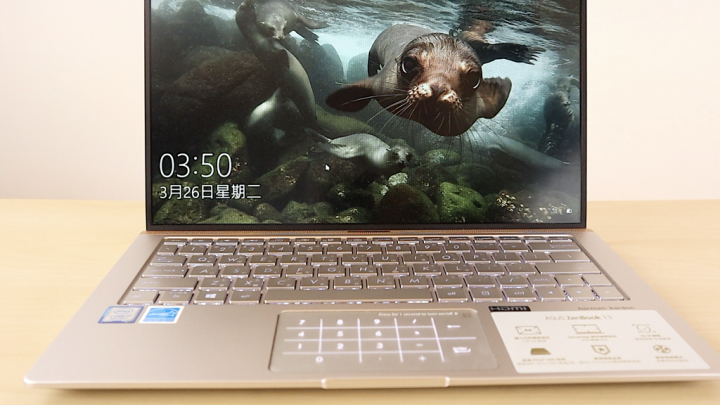 ZenBook UX333FA 使用心得與機身內部拆解