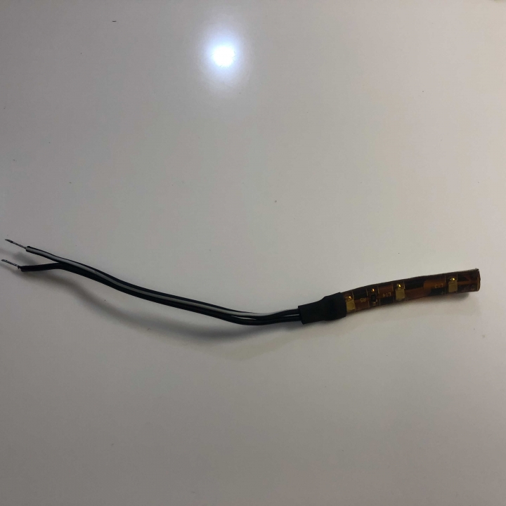 BMW 320i M Sport 超不專業室內燈增亮DIY