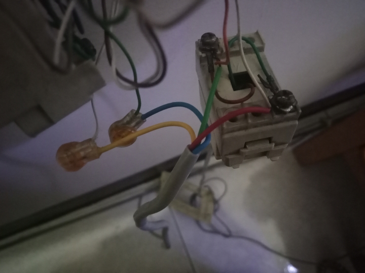 弱電求解