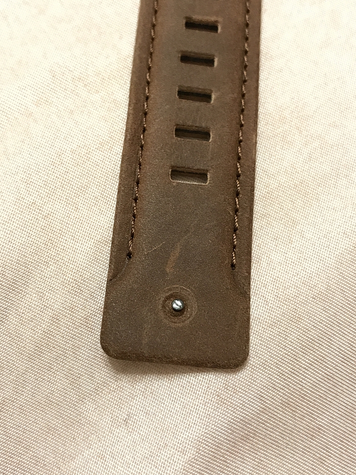 小小娃兒 UAG Apple Watch 經典頂級皮革錶帶開箱(圖多)