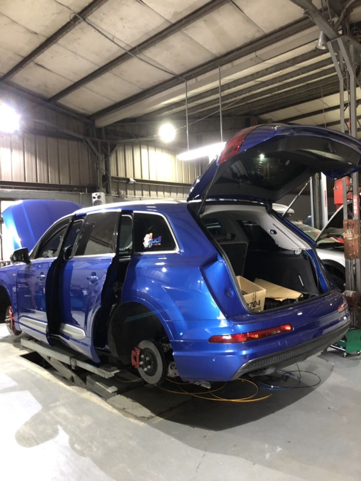 Q7 4M升級氣壓避震分享