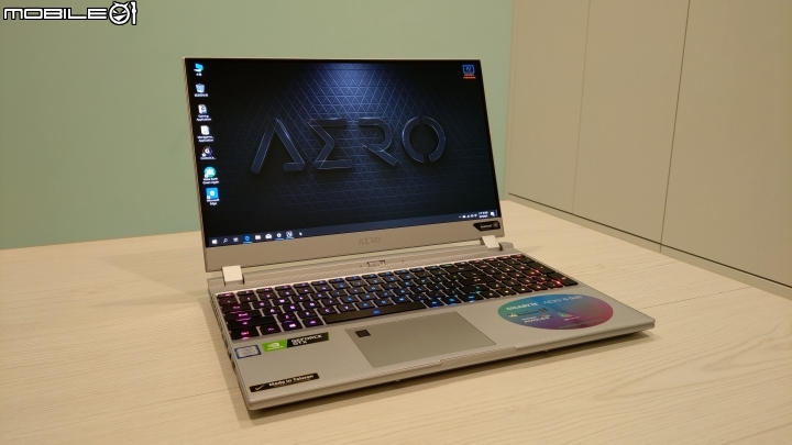 點我看大圖 付清"父親節"股票神機" AERO 15 OLED 爸爸發大財開箱(冰晶銀)
