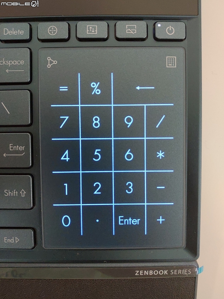 點我看大圖 華碩雙螢幕筆電 ZenBook Pro Duo UX581開箱