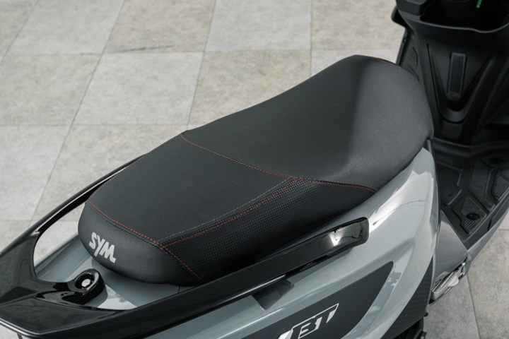 [心得]SYM FNX 125 ABS 不專業騎乘心得分享