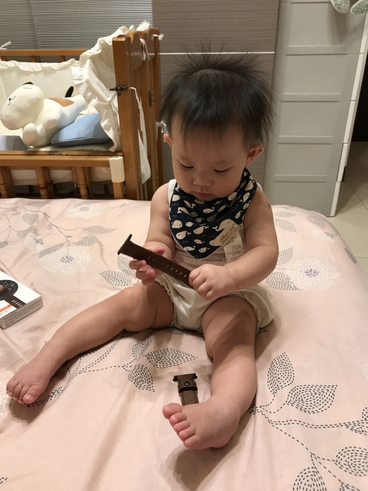 小小娃兒 UAG Apple Watch 經典頂級皮革錶帶開箱(圖多)