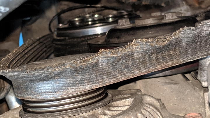 Civic 8 新皮帶用兩三個月就壞了