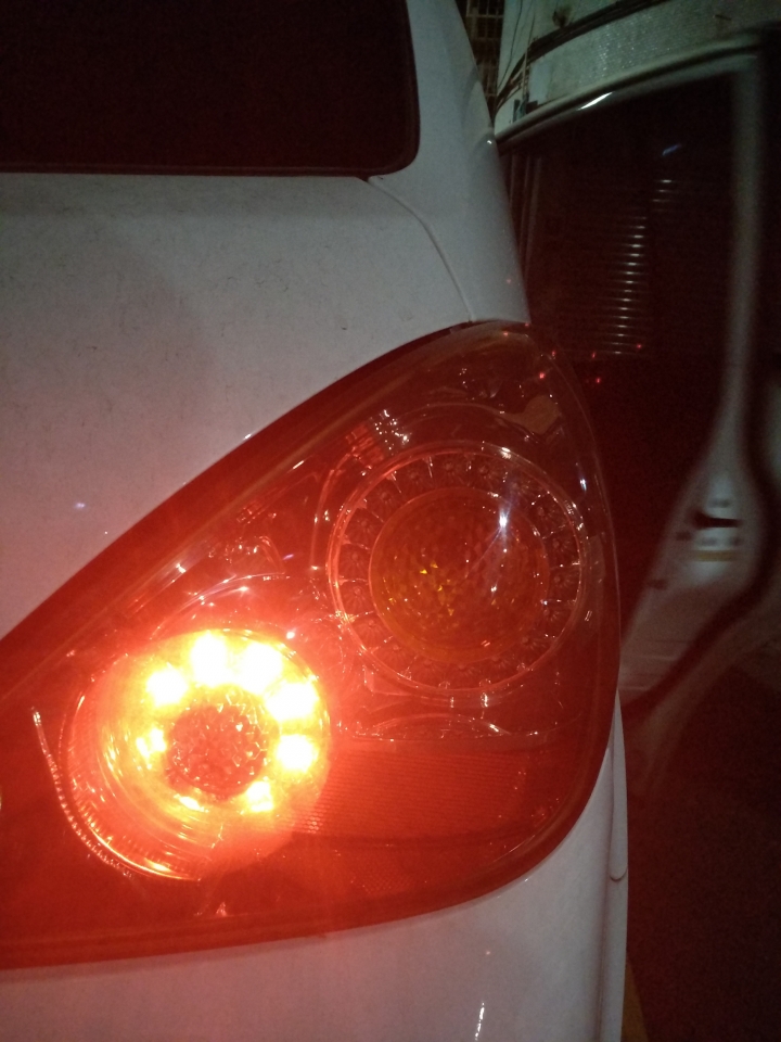 LED尾燈不亮