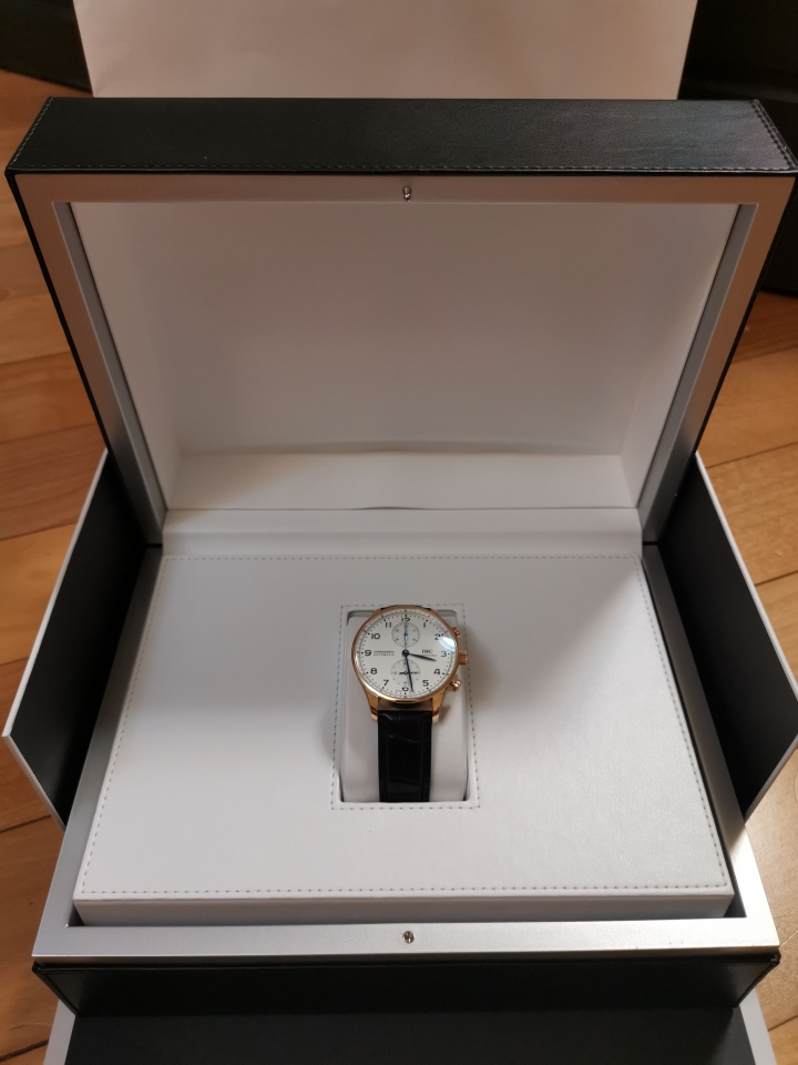 開箱-IWC葡萄牙150週年18k紅金表殼特別版