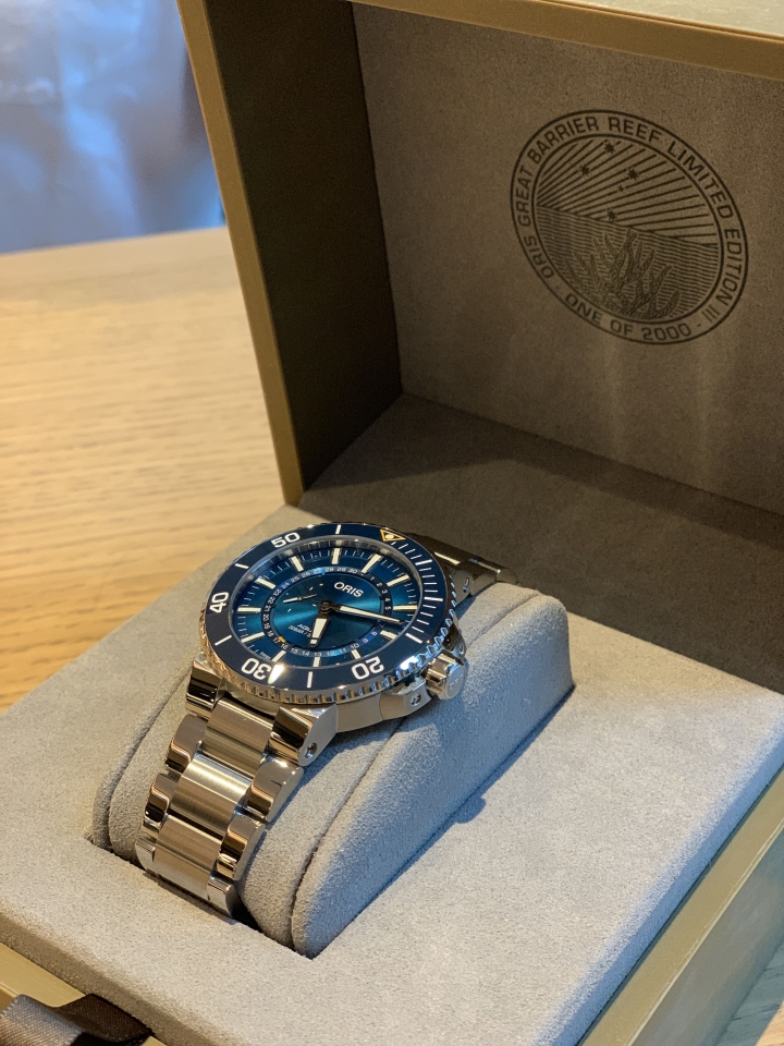 【開箱】Oris Aquis Great Barrier Reef III 第一支機械錶入手