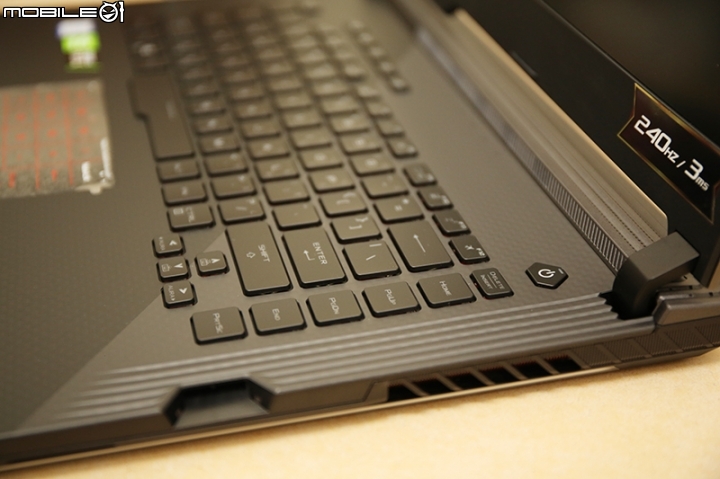ROG SCAR 3 G531GW之我好興奮啊