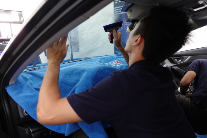 點我看大圖 Subaru Eyesight 隔熱紙實測