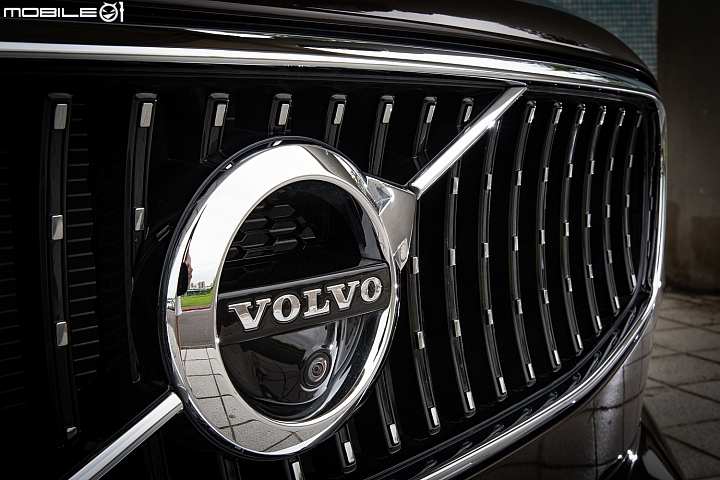Volvo V90 Cross Country跨界旅行車試駕,汽油高規盡展頂級格局