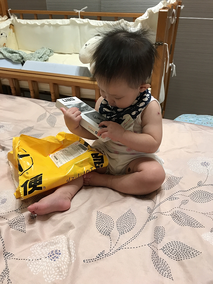 小小娃兒 UAG Apple Watch 經典頂級皮革錶帶開箱(圖多)