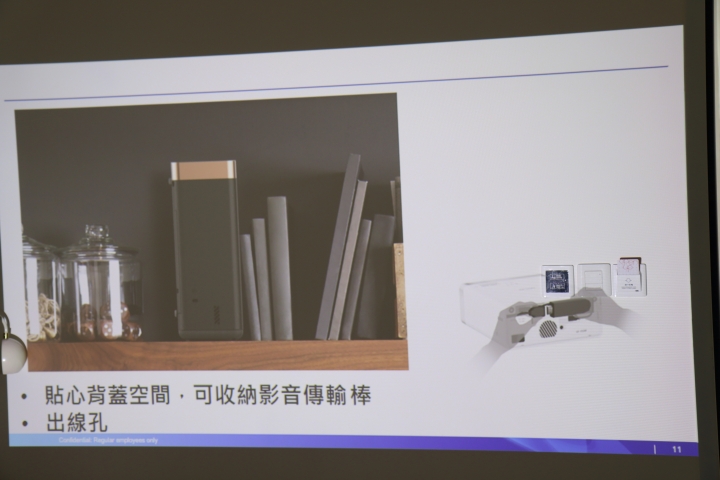 【體驗 分享】Epson枕投影院-EPSON EF-100W-躺著看