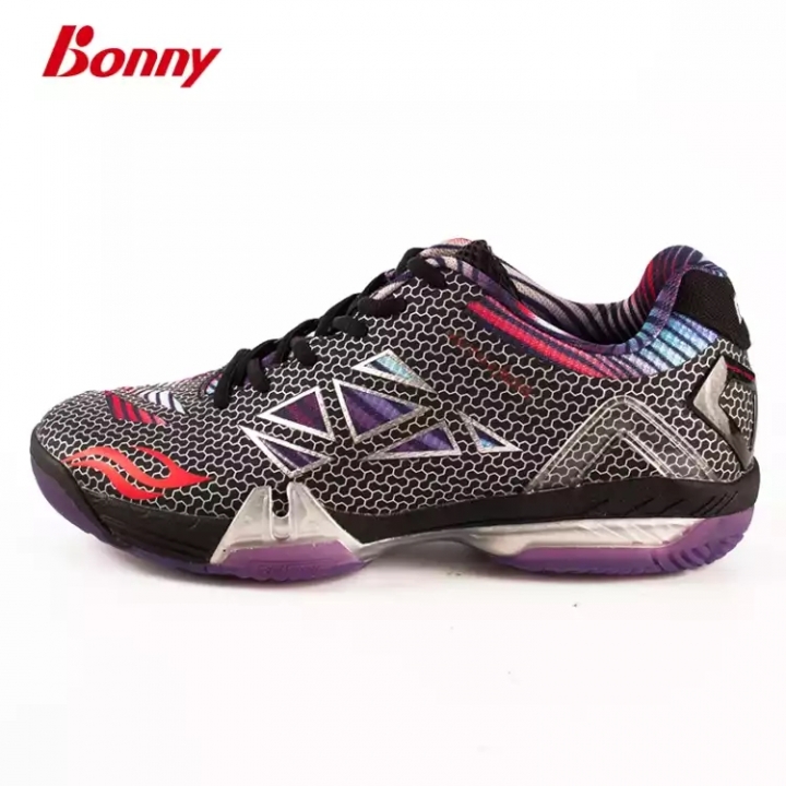請問有人穿過bonny烏缺632的鞋嗎？