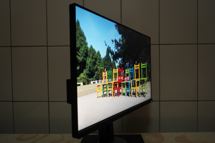 【體驗分享】翻轉你的視界「ViewSonic VG2455」人體工學設計多角度旋轉顯示器