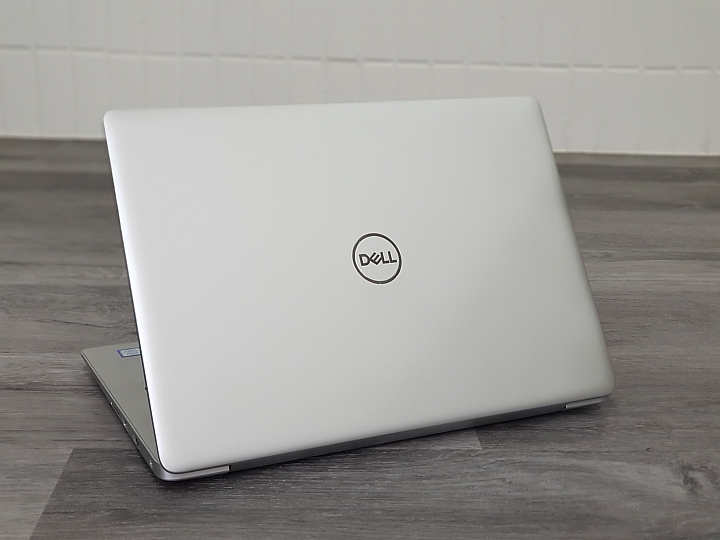 【小宅開箱】DELL Inspiron 14-5480-R1628STW 商務結合多媒體娛樂的筆電